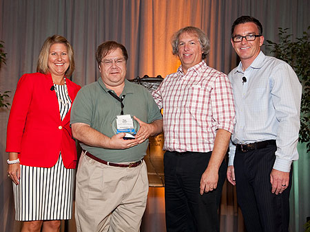 MITSG, LLC Owner Tim Ulmen accepts the System ArchiTECHS President’s award